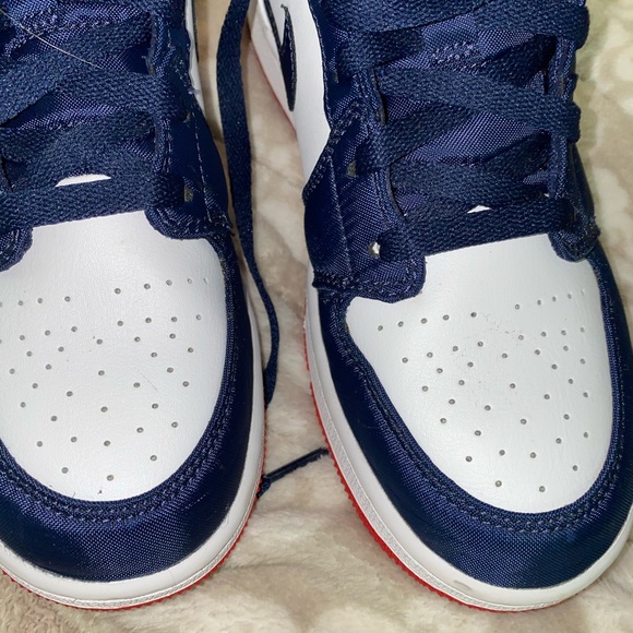 “USA” Jordan 1 mid - Picture 3 of 6